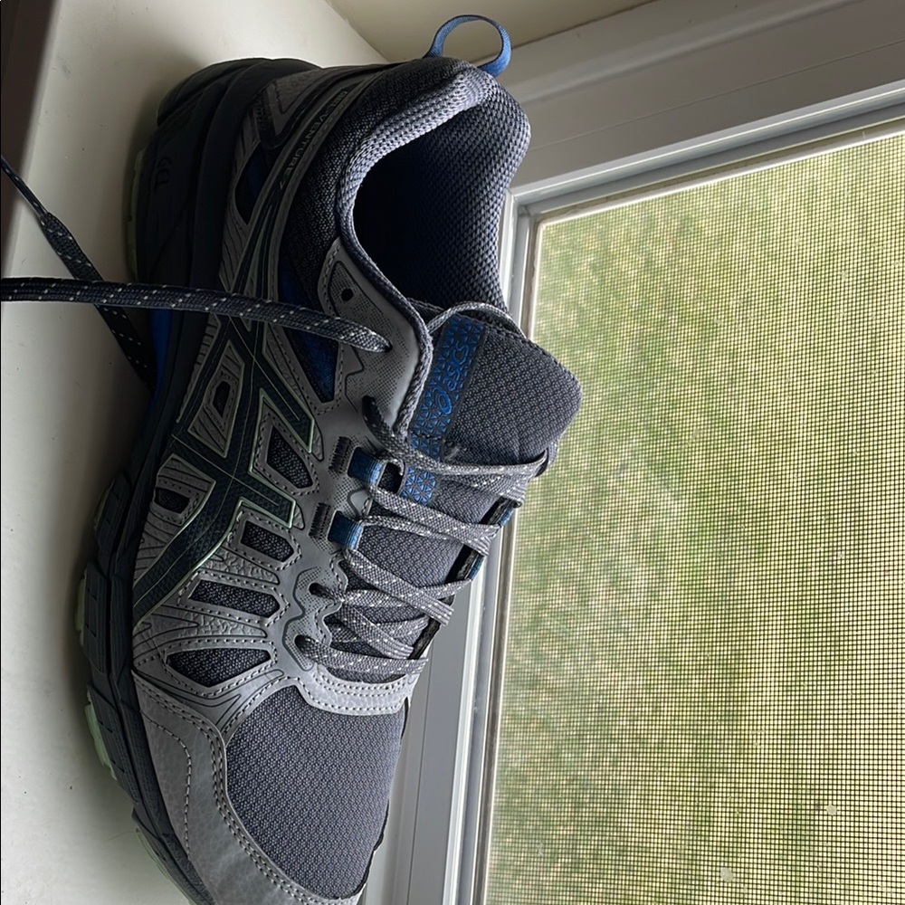 Merrell Gray and Blue Athletic Shoes with Padded Collar